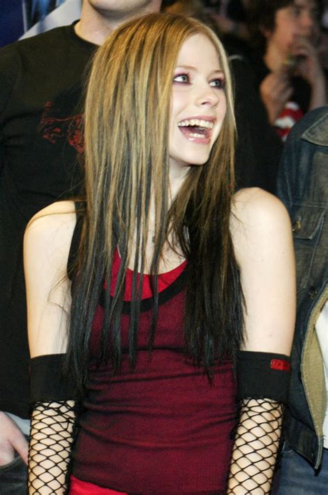 AVRIL LAVIGNE at Juno Awards in Edmonton 04/05/2004 – HawtCelebs