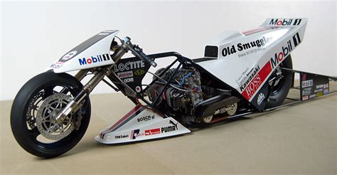 Racing Scale Models: "Top Fuel" Drag Racing Motorcycle by Jimmy Cancino