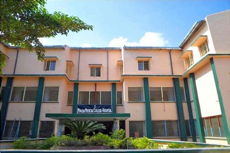 Malda Medical College and Hospital, Malda: Admission, Fees, Courses ...