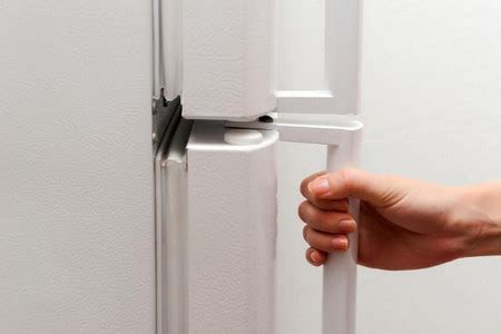 How to Replace a Refrigerator Seal | DoItYourself.com