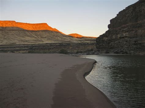 World Hold On. Jordi Valbuena's Photography and Travel blog: Fish River Canyon. NAMIBIA