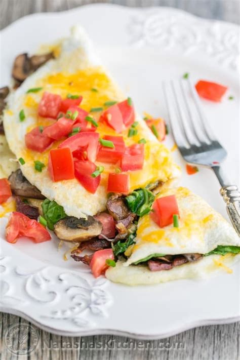 Egg White Omelette Recipe with Bacon Mushroom Spinach