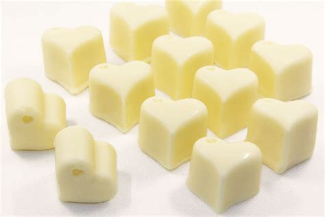 White Chocolate Ganache Hearts - lyndeymilan.com