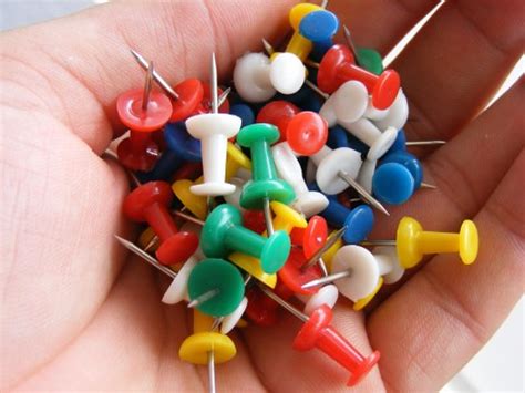 push-pin-tack_colored_29973-480x360 | Free Photos - Colored … | Flickr