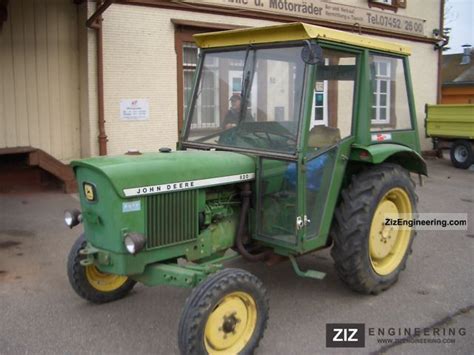 John Deere 820 1973 Agricultural Tractor Photo and Specs