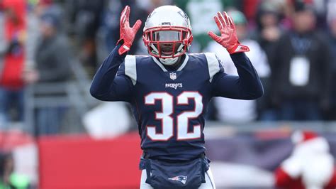 Analysis: Devin McCourty signs two-year extension with Patriots