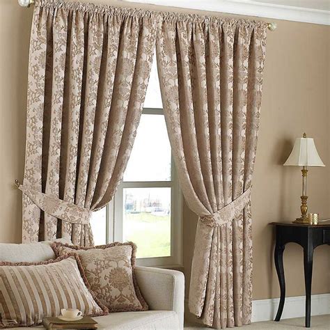 25 Cool Living Room Curtain Ideas For Your Farmhouse - Interior Design Inspirations
