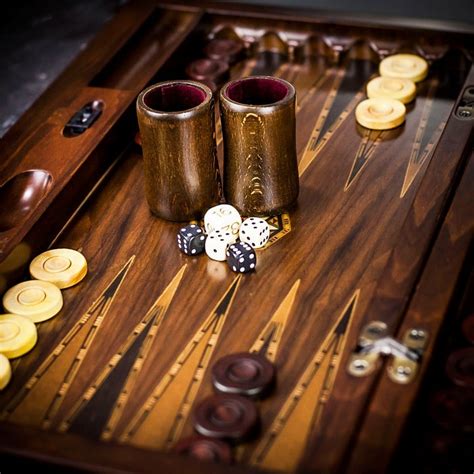 Carved Walnut Wood Backgammon Set - Tournament