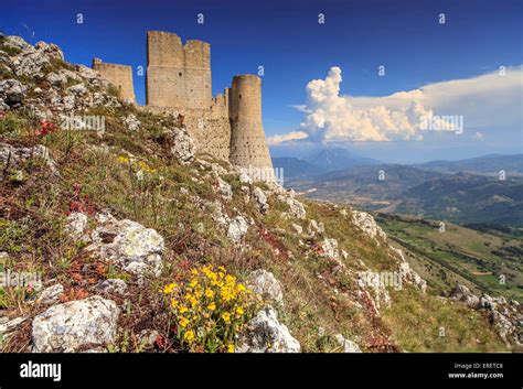 Rocca Calascio castle Stock Photo - Alamy