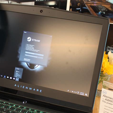 The Alienware 15 and Alienware 17 pack 6-core Intel overclockable ...