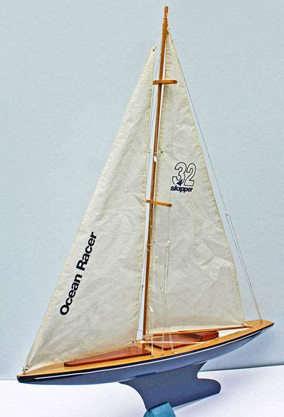 Skipper Pond Yachts - Clockwork Mouse | Sailboat yacht, Model boats, Yacht