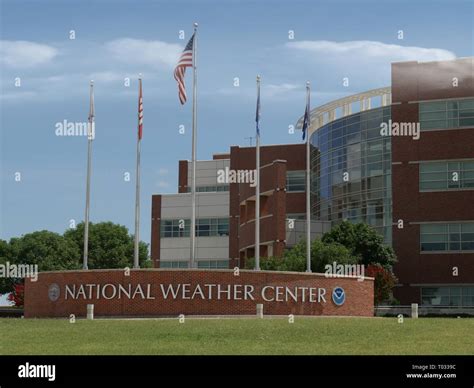 Storm prediction center norman oklahoma hi-res stock photography and images - Alamy