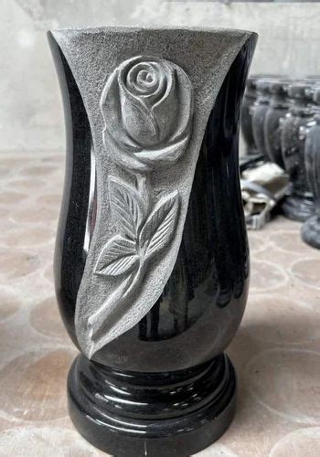 Clear Granite flower vases, Size: Medium at Rs 2000/piece in Chennai ...