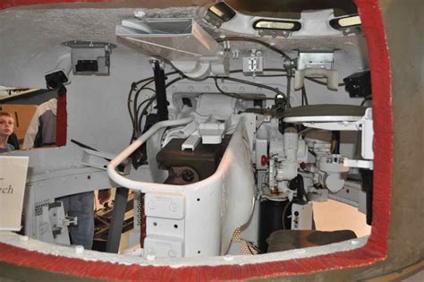 M4 Sherman cutaway turret, interior pics - MILITARY VEHICLES - U.S. Militaria Forum