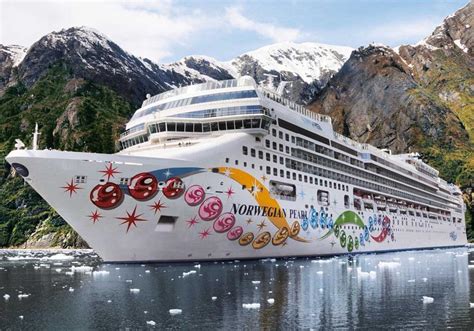 NCL cruise ship Norwegian Pearl struck by trawler/fishing ship | Cruise News | CruiseMapper