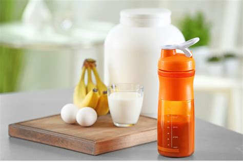 Sip Your Way to Strength: Protein Shakes for Senior Vitality