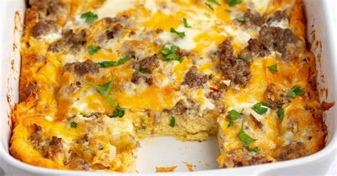 Paula Deen Breakfast Casserole (Easy Recipe) - Insanely Good