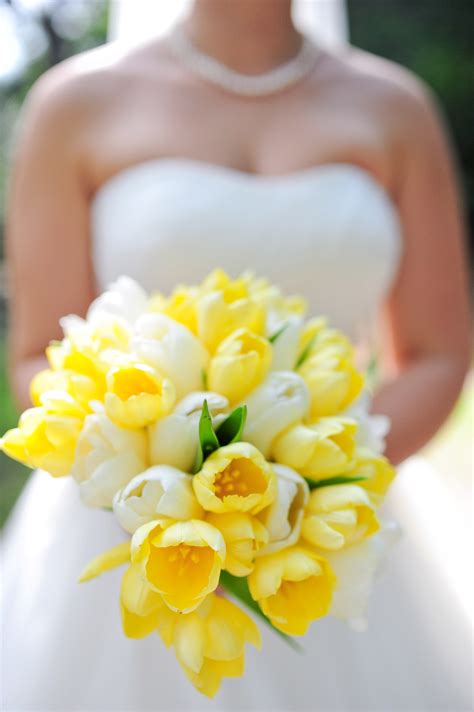 21 Ideas for Your Tulip Wedding Bouquet | Martha Stewart Weddings