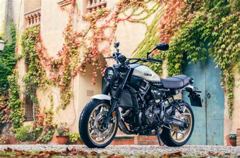 Yamaha debuts an XSR700 Scrambler at EICMA 2022 | MotoDeal