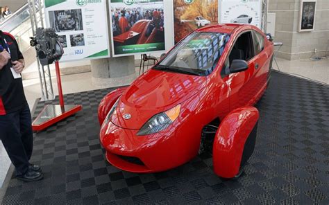 Elio Car Colors