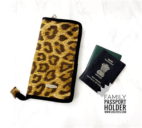 Zip Around Family Passport Boarding Pass Holder For 6