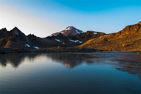 Climb Mount Vinson - Alpine Ascents International | Mt Vinson Guides