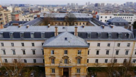 Paris Sciences et Lettres - PSL Research University Paris (Paris ...