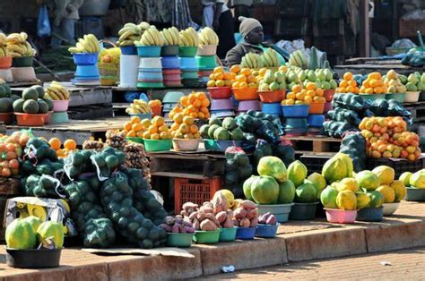 Tshakhuma Fruit Market