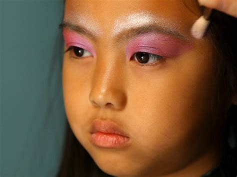 Makeup Tutorials For Kids | Examples and Forms