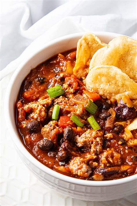 Turkey Chili (Hearty and YUM!) - Filling and Fabulous