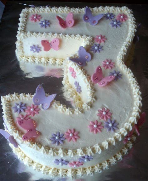 Number 3 Cake for a girl who loves pink and Purple | Flickr