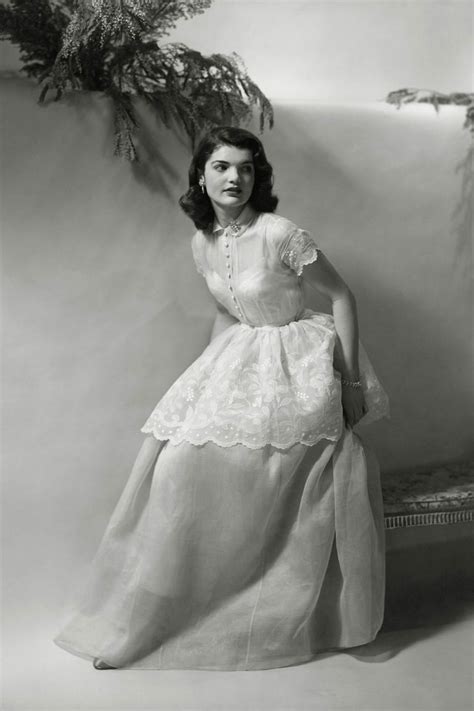 Iconic Jackie Kennedy Fashion Pictures - Style Photos of Jackie O