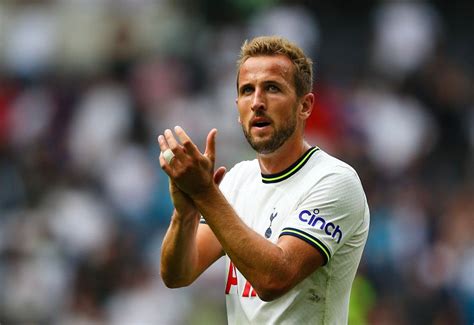 Report: Signing England star could help Spurs to keep Harry Kane - He ...