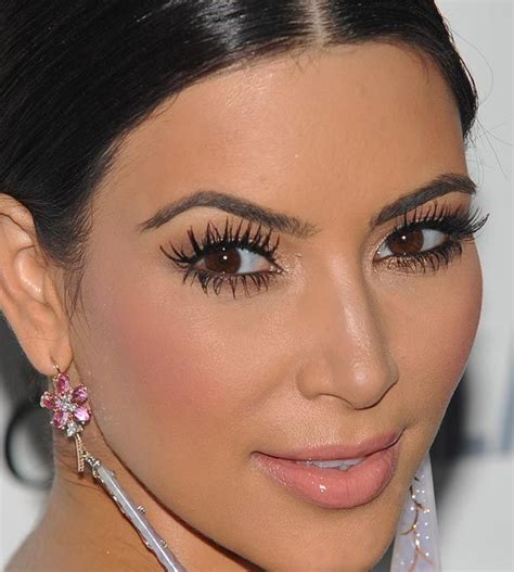 Perfect Makeup! | Kim kardashian maquiagem, Cílios grandes, Maquiagem rosto