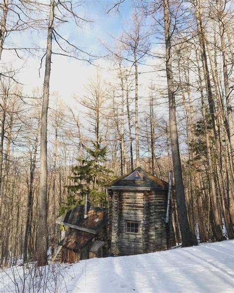 Secluded Off-Grid Log Cabin Vermont Vacation