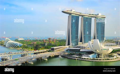 Singapore Ship Building High Resolution Stock Photography and Images - Alamy