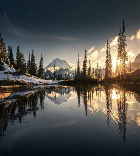 Serene scene at a lake by Mount Rainier : MostBeautiful