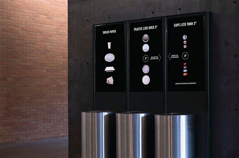 University of Washington Smart Bins – macMonkey Digital Studios