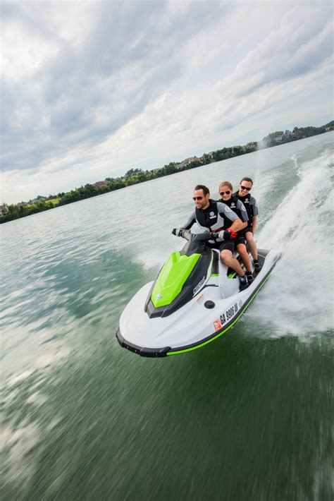 INTRODUCING THE YAMAHA 2017 WAVERUNNER LIFESTYLE! | Pro Rider Watercraft Magazine