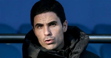 BREAKING: Arsenal manager Mikel Arteta down with coronavirus, players ...