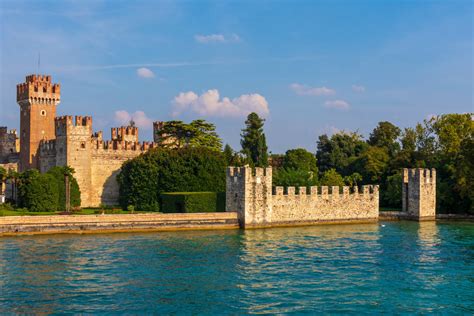 Scaliger castle - What to see in Lazise, Verona