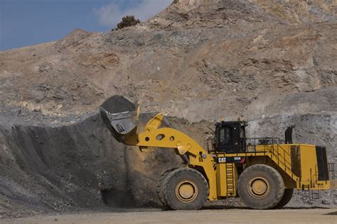 Cat | Surface Mining Equipment | Caterpillar