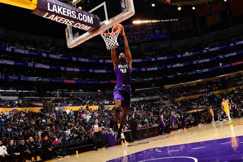 Live stream: Kings 125, Lakers 110 - Sports News World