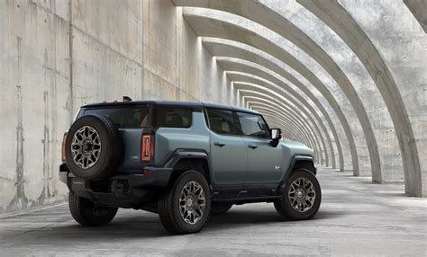 The SUV Version of GMC's All-Electric Hummer EV Supertruck is Here