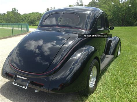 1937 Ford Coupe