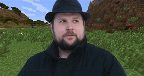 Minecraft creator Notch shunned by Microsoft for hateful tweets - Softonic