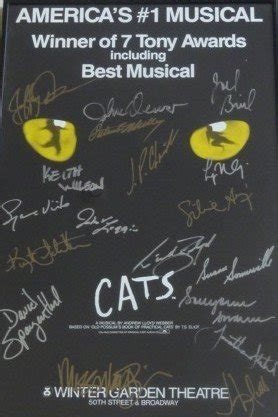 360: CATS MUSICAL HAND SIGNED POSTER BY 18 CAST MEMBERS : Lot 360