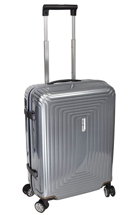 Best Lightweight Luggage Under 5lb: Avoid Overweight Baggage Fees ...