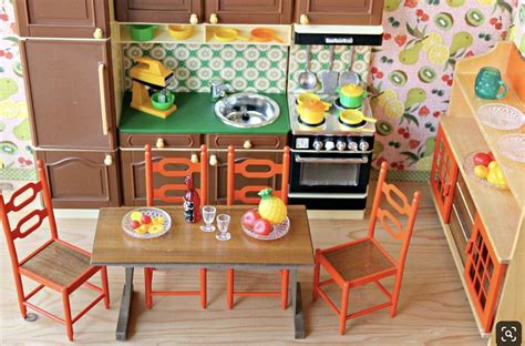 Pin by Ria Fisher on Vintage Kitchen Toys | Barbie kitchen, Barbie furniture, Dollhouse kitchen