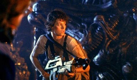 Alien Movie Timeline Explained: All Alien Movies In Order ...